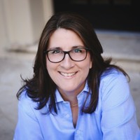 Elena Barnes