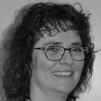 Béatrice PESCHELOCHE