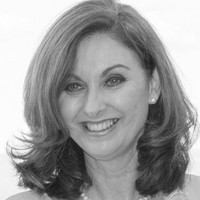 Elizabeth Lamont