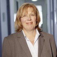 Dr. Ulrike Schomaker