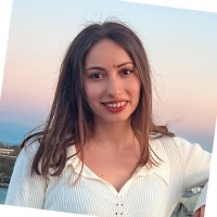 Özge Yurdum
