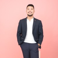 Mark Lorenz De La Cruz