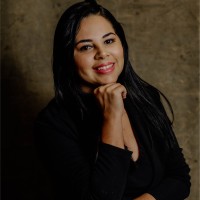 Raiza Menezes