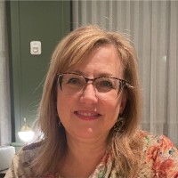 Leslie Yetter