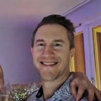 Mikael Lindstrand