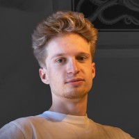 Rokas Štaras