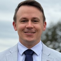 Derek Brown, Msee, Pe
