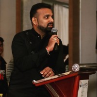 Dipesh Dicholkar