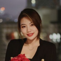 Vicki F.