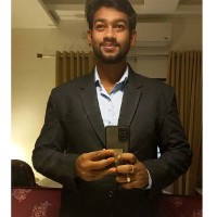 Mari Muthu