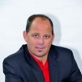 Stéphane Paquet