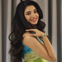 Sara (San Francisco, London)