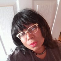 Veronica Lee