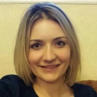 Zoe Arnold