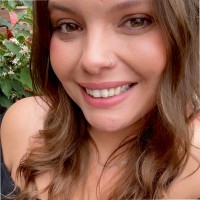 Virgínia Alves