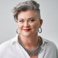 Dr Jen Frahm