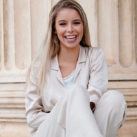 Alina Bathelt