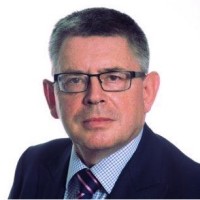 Peter James