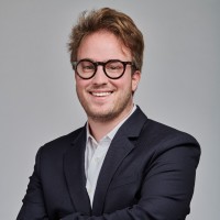 Nicola Viguié