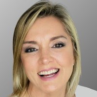 Paula Manci
