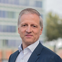 Robert Neumann