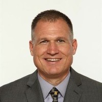 Dennis Schott