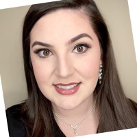 Courtney Wakefield, Cpht