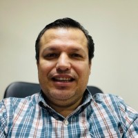 Ernesto González