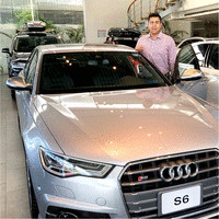 Carlos Carrillo