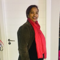 Thuraya Dolley