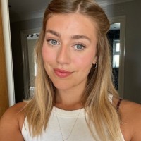 Ellie B.