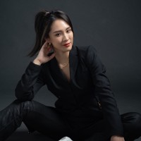 Sharon Lin