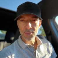 Kim Santos Hansen