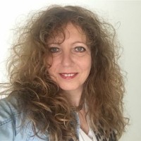 Tanya Thiel