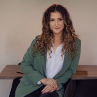 Ana Heckenblaikner