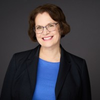 Kelly Lutomski