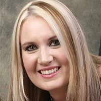 Chenine Van der Merwe