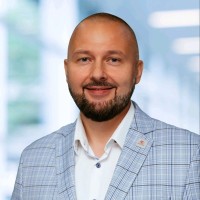 Wiktor P.