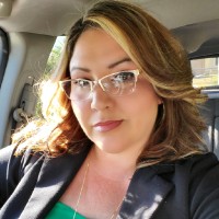 Laura Flores