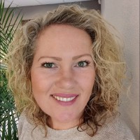 stephanie van der panne