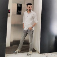 Faiz Khan