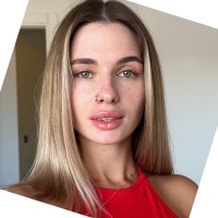 Олеся Білохатнюк