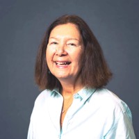 Dr Bronwen Wade-Leeuwen
