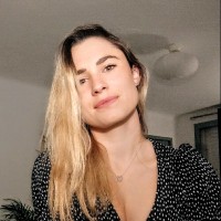 Julie Cas
