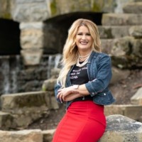 Jennifer Mucci - The Mucci Team