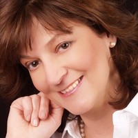 Susan Arones