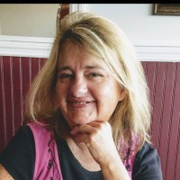 Lynette Yoder