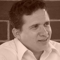 Alexander Villalobos Yadró
