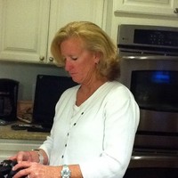gretchen steele