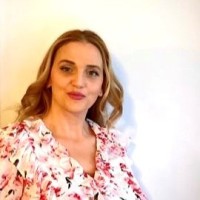 Nadia Simova, Mba